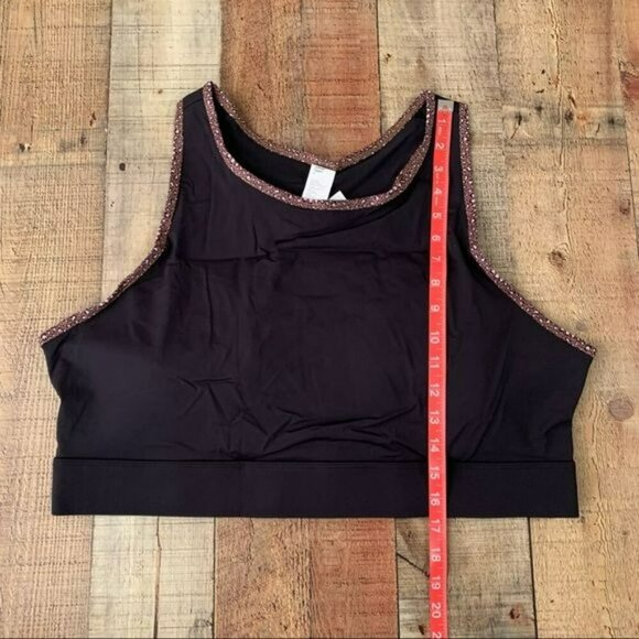 Fabletics trinity high impact high neck sports bra with back pocket in purple - Picture 3 of 6